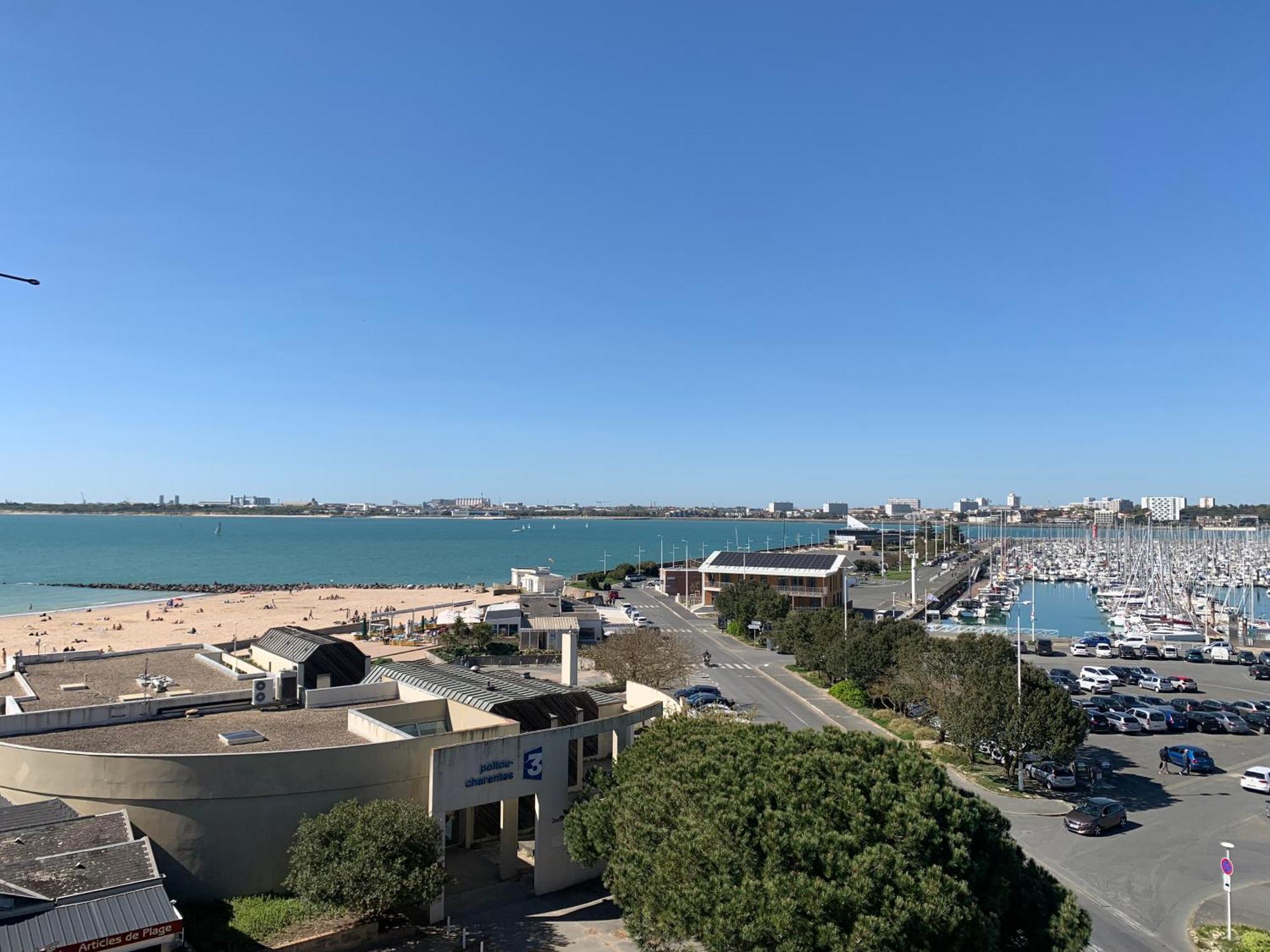 Vue Mer Et Parking La Rochelle  Exteriér fotografie