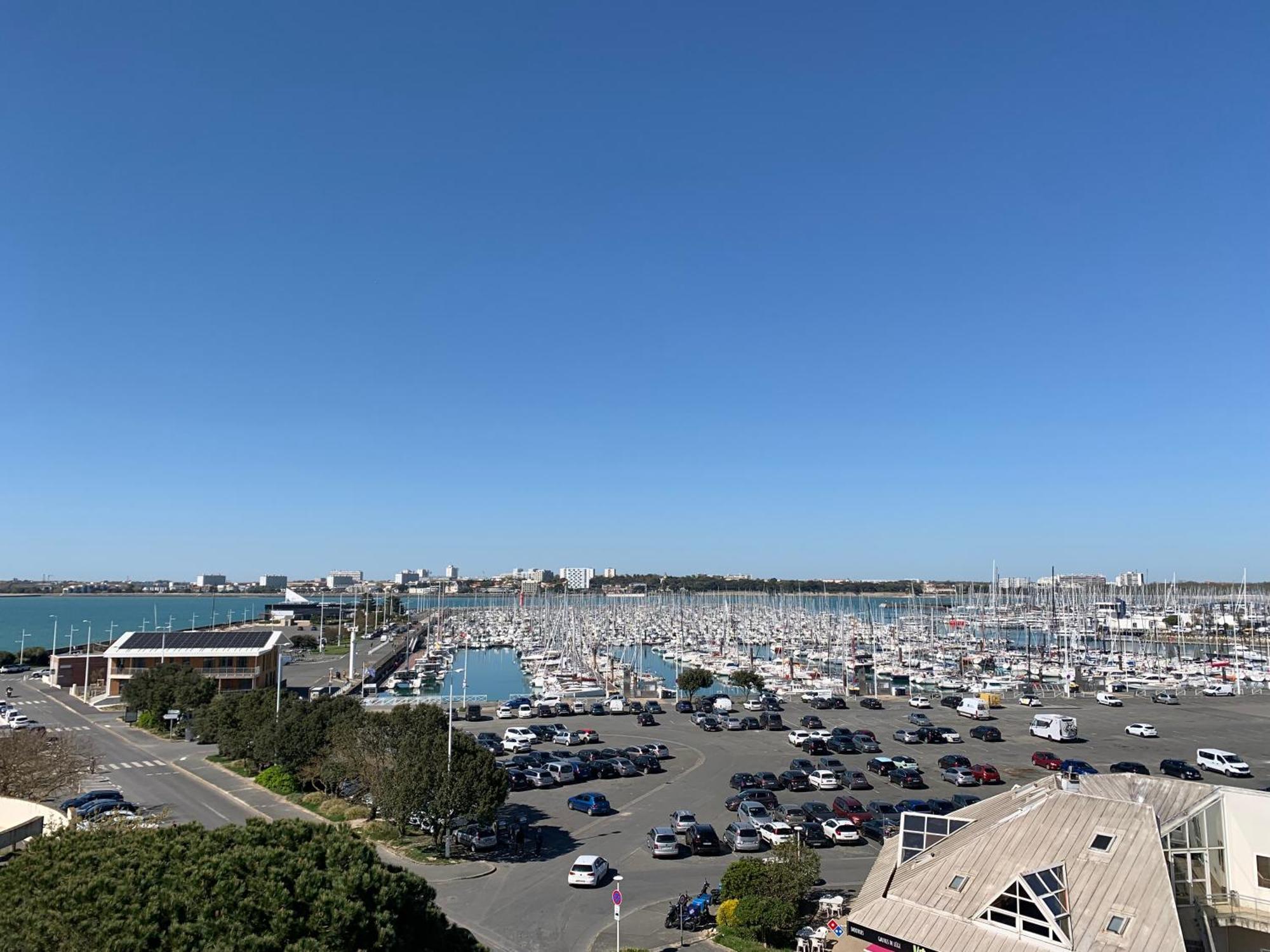 Vue Mer Et Parking La Rochelle  Exteriér fotografie